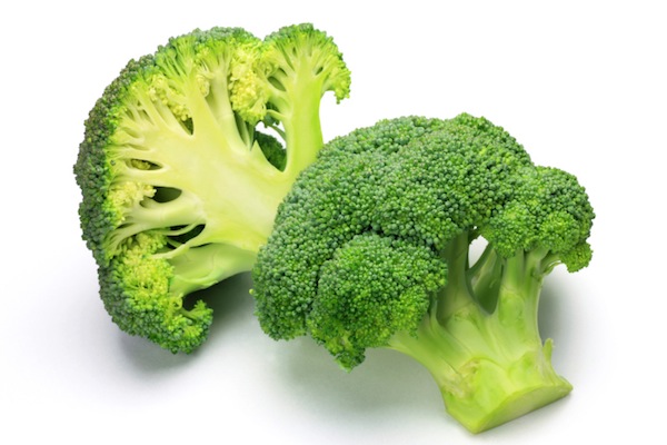 broccoli proprietà controndicazioni ricette