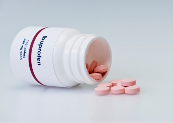 ibuprofene effetti collaterali